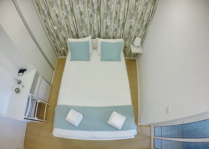 Πανσιόν Porto Villa